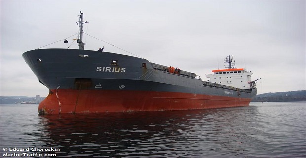 Ρυμουλκούμενο κατέπλευσε στον Πειραιά το φορτηγό πλοίο «SIRIUS» - e-Nautilia.gr | Το Ελληνικό Portal για την Ναυτιλία. Τελευταία νέα, άρθρα, Οπτικοακουστικό Υλικό