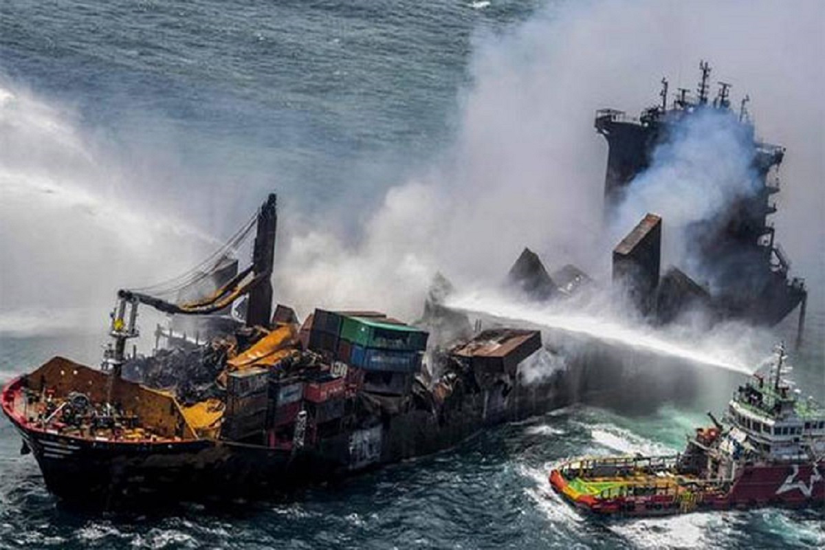 Τελευταία νέα σχετικά με το X-PRESS PEARL: Αισιοδοξία ότι το πλοίο δεν θα βυθιστεί - e-Nautilia.gr | Το Ελληνικό Portal για την Ναυτιλία. Τελευταία νέα, άρθρα, Οπτικοακουστικό Υλικό