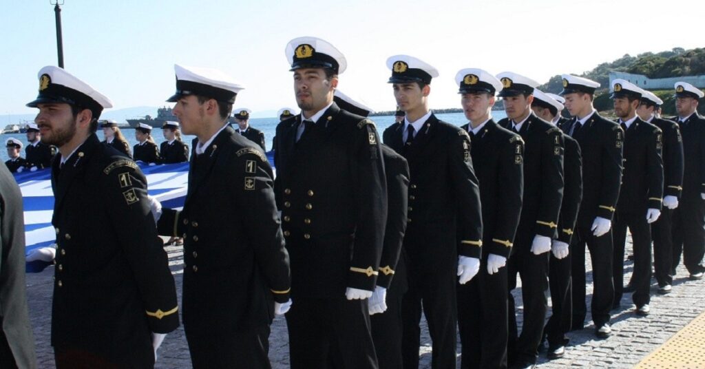 Τι χρειάζεστε να πάρετε μαζί σας στο καράβι και τι να προσέξετε