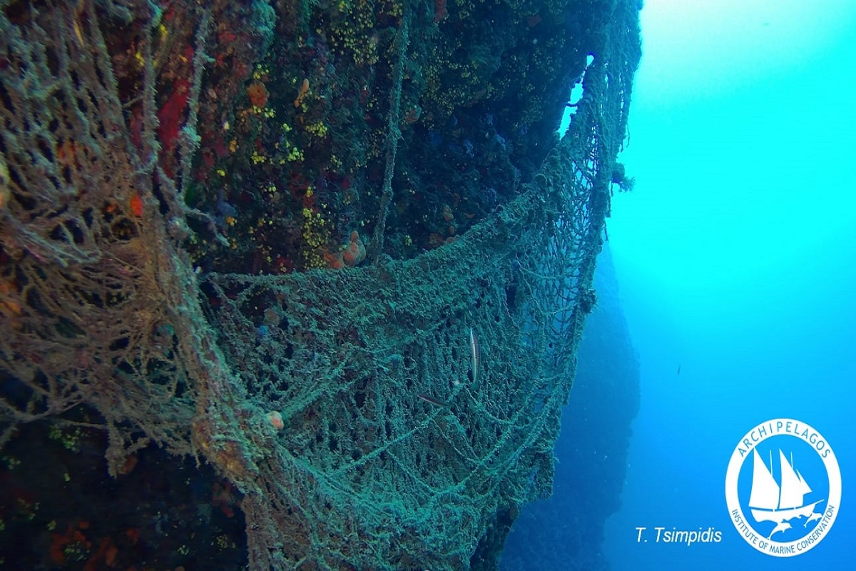 Εγκαταλελειμμένα δίχτυα στα 85 μέτρα βάθος - e-Nautilia.gr | Το Ελληνικό Portal για την Ναυτιλία. Τελευταία νέα, άρθρα, Οπτικοακουστικό Υλικό