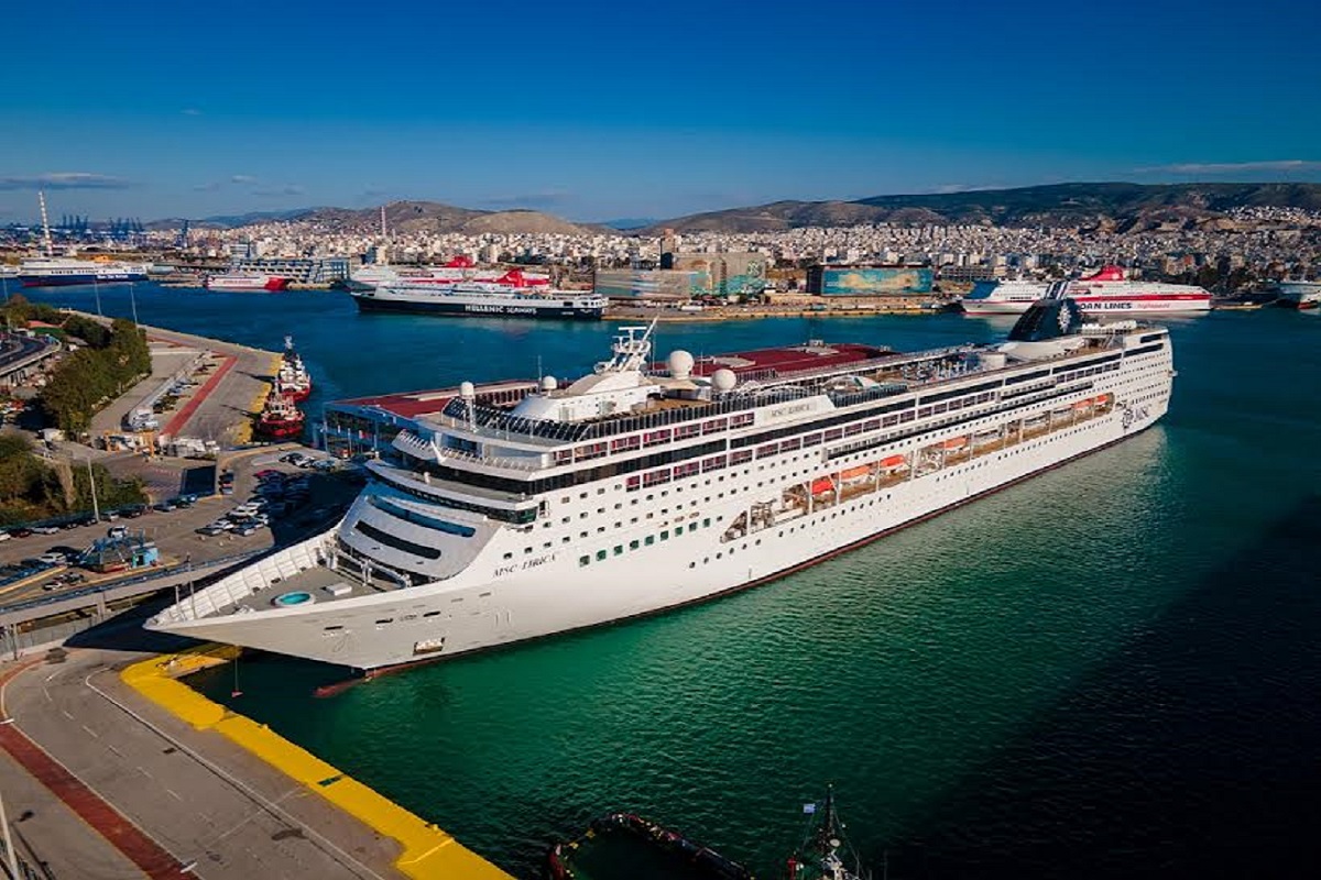 Το MSC Lirica ξεκινά από τον Πειραιά τα δρομολόγια κρουαζιέρας για το καλοκαίρι του 2022 - e-Nautilia.gr | Το Ελληνικό Portal για την Ναυτιλία. Τελευταία νέα, άρθρα, Οπτικοακουστικό Υλικό