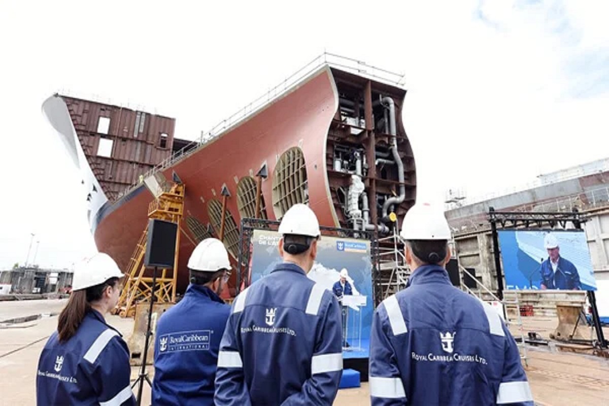 Ξεκίνησε η συναρμολόγηση του γιγαντιαίου κρουαζιερόπλοιου της Royal Caribbean, “Utopia of the Seas”- το πλοίο θα κινείται με LNG - e-Nautilia.gr | Το Ελληνικό Portal για την Ναυτιλία. Τελευταία νέα, άρθρα, Οπτικοακουστικό Υλικό