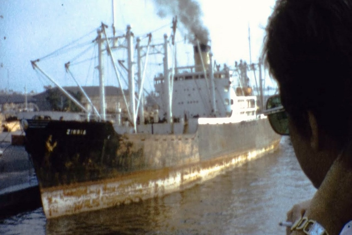 Ένα ιστορικό βίντεο από τον Πειραιά το 1975 και την αναχώρηση του πλοίου «Κρήτη» - e-Nautilia.gr | Το Ελληνικό Portal για την Ναυτιλία. Τελευταία νέα, άρθρα, Οπτικοακουστικό Υλικό