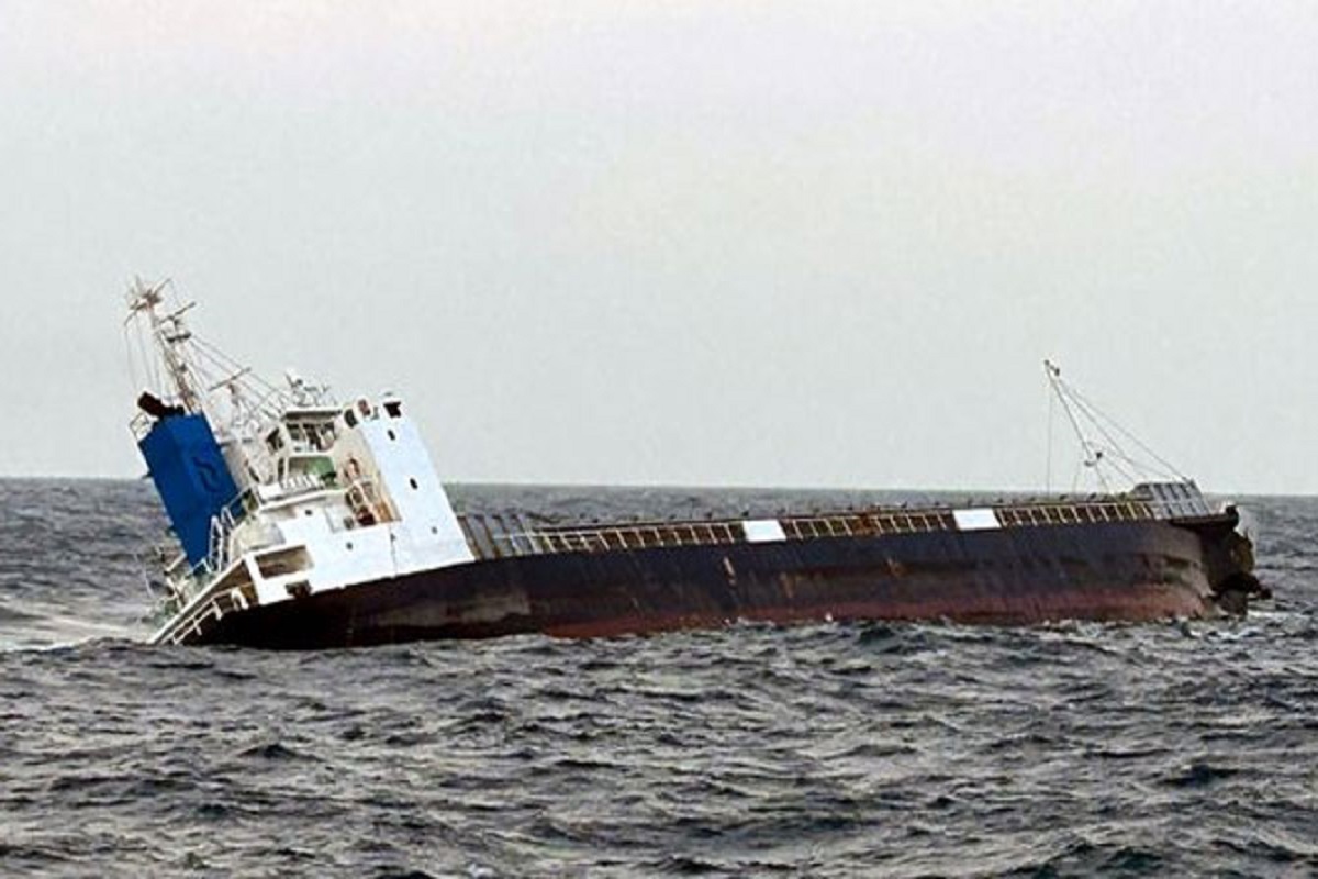 Φορτηγό πλοίο ανατράπηκε και βυθίστηκε στην κίτρινη θάλασσα - e-Nautilia.gr | Το Ελληνικό Portal για την Ναυτιλία. Τελευταία νέα, άρθρα, Οπτικοακουστικό Υλικό