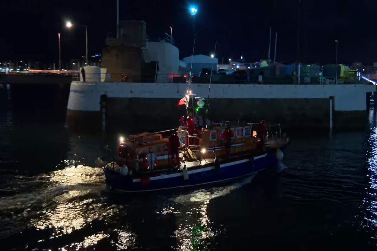 Πλοίο RoRo συγκρούστηκε με αλιευτικό σκάφος- Τρεις άνθρωποι αγνοούνται - e-Nautilia.gr | Το Ελληνικό Portal για την Ναυτιλία. Τελευταία νέα, άρθρα, Οπτικοακουστικό Υλικό