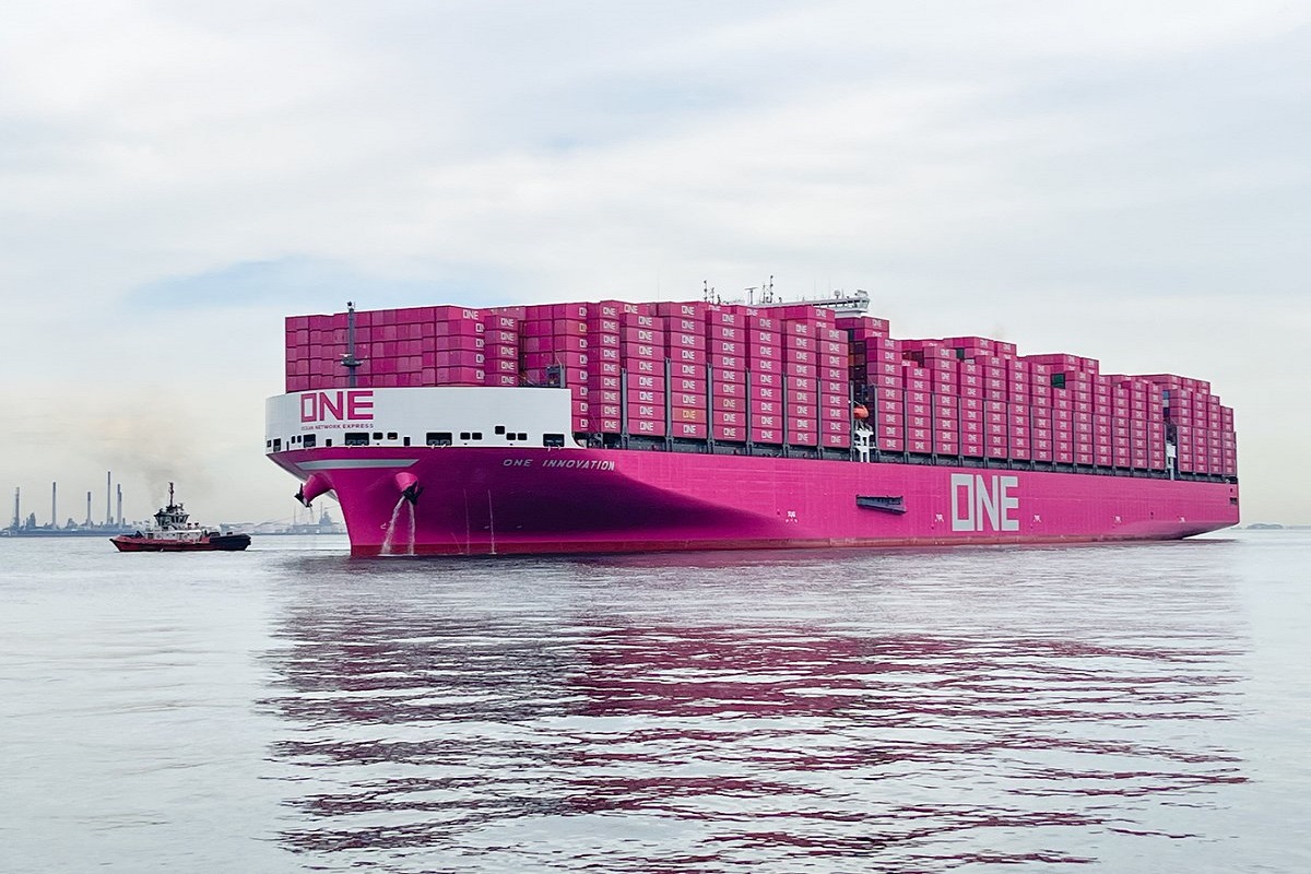 Το εντυπωσιακό γιγαντιαίο πλοίο των 400 μέτρων κατέφτασε στο Ρότερνταμ (video) - e-Nautilia.gr | Το Ελληνικό Portal για την Ναυτιλία. Τελευταία νέα, άρθρα, Οπτικοακουστικό Υλικό