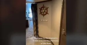 cruise_ship_captains_cabin