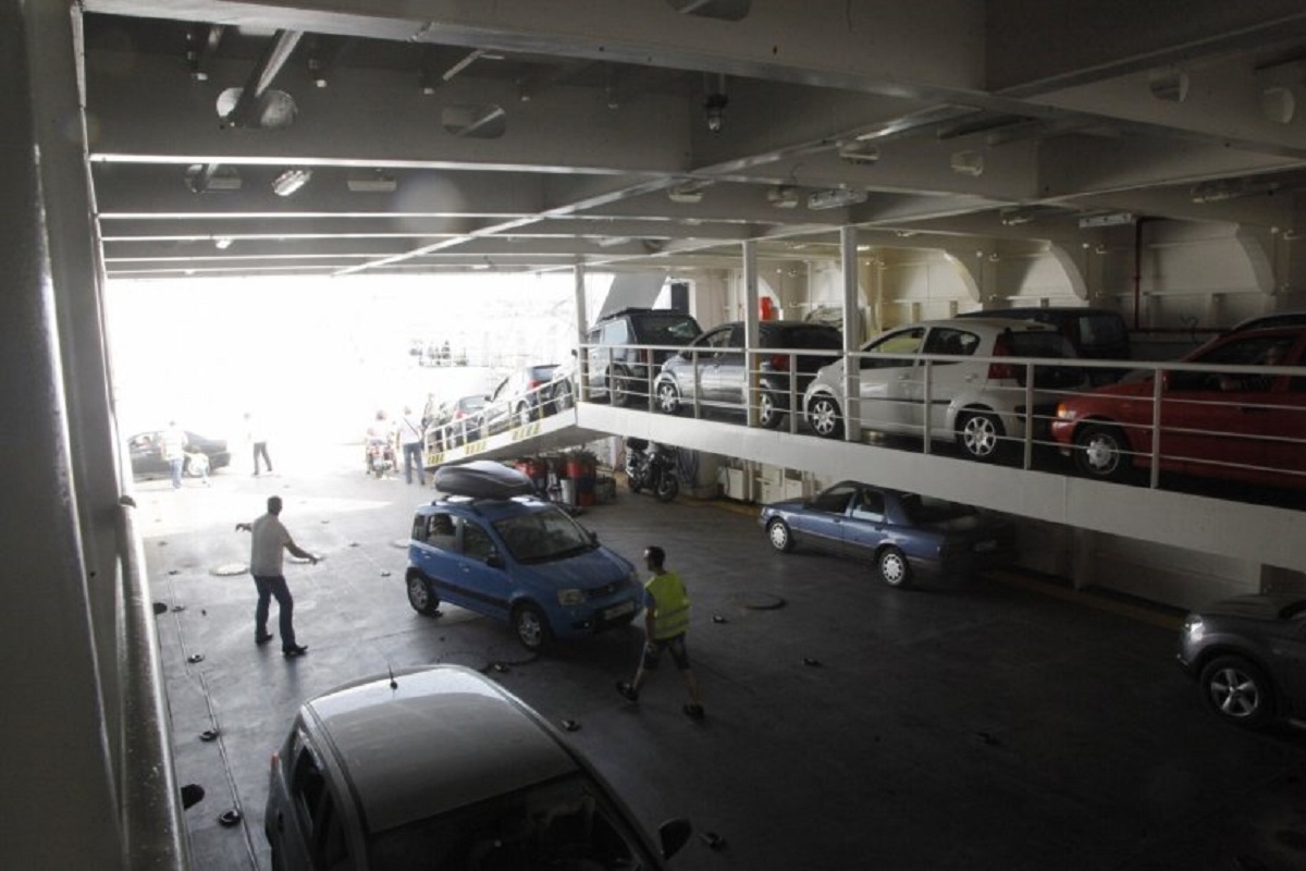 Άφησαν αυτοκίνητο με εισιτήριο εκτός του πλοίου της γραμμής, επειδή ήταν ηλεκτρικό - e-Nautilia.gr | Το Ελληνικό Portal για την Ναυτιλία. Τελευταία νέα, άρθρα, Οπτικοακουστικό Υλικό