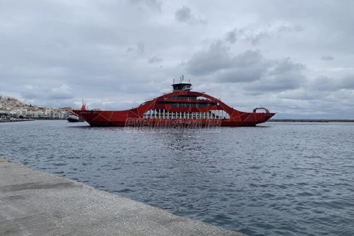 Στη Σύρο το Annasa M – Το πλοίο που κέντρισε τα βλέμματα στο λιμάνι της Ερμούπολης! - e-Nautilia.gr | Το Ελληνικό Portal για την Ναυτιλία. Τελευταία νέα, άρθρα, Οπτικοακουστικό Υλικό