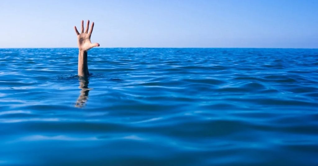 Τι κάνουμε σε περίπτωση πνιγμού στη θάλασσα - Πρώτες βοήθειες