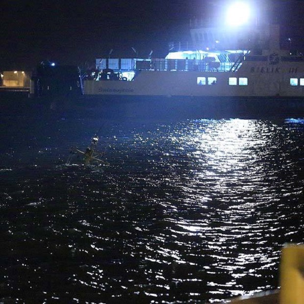 0003ZM998LCWIX5W-C116-F4