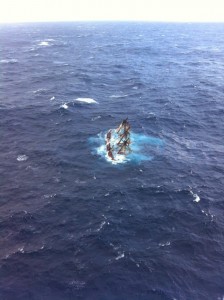 Οι συγκλονιστικές φωτογραφίες του ναυαγίου του ιστιοφόρου Bounty και το βίντεο διάσωσης [βίντεο+φωτο]