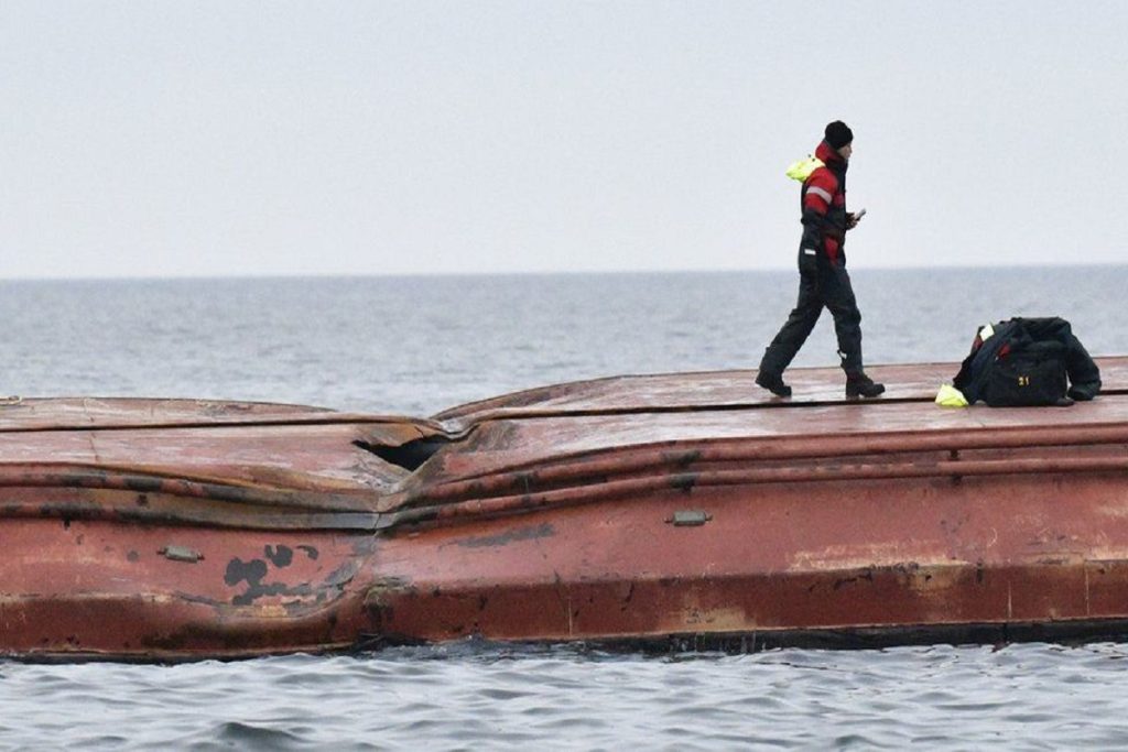 Πραγματικό περιστατικό: Σύγκρουση πλοίων η οποία στοίχισε την ζωή σε 18 ανθρώπους