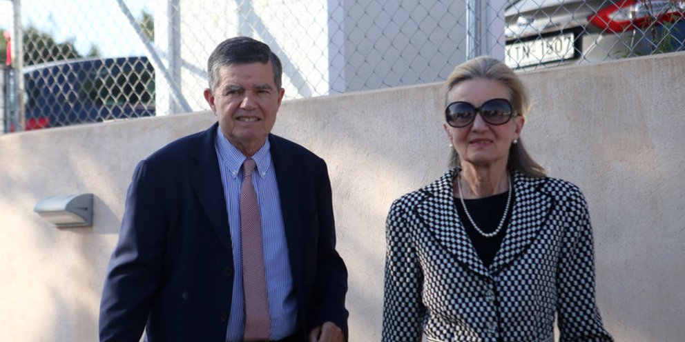 Έλληνας συλλέκτης εφοπλιστής πουλάει μνημειώδες έργο του Γουόρχολ