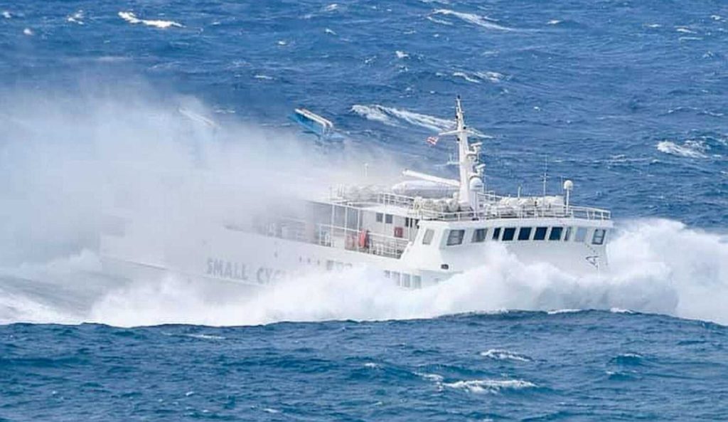 Εξπρές Σκοπελίτης: η μάχη με τους Νοτιάδες για τους νεφροπαθείς