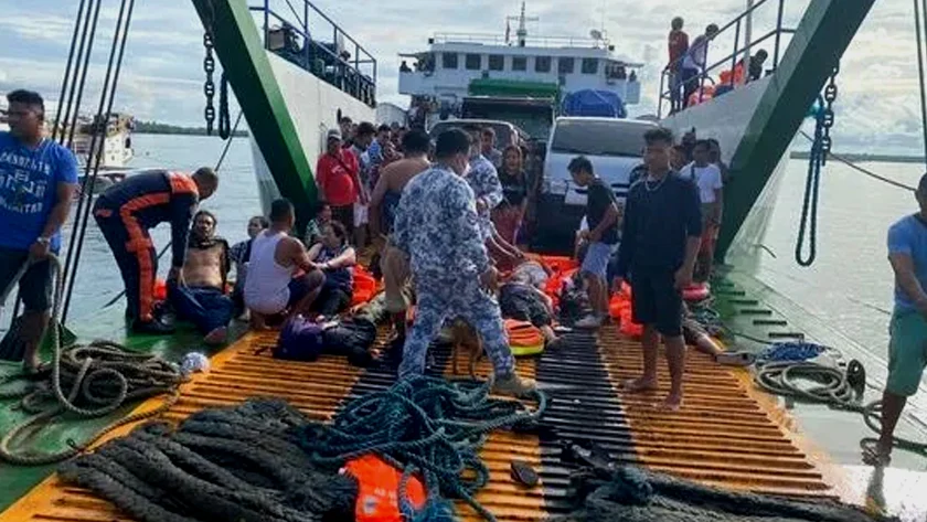 Ferry τυλίχθηκε στις φλόγες - 105 διασώθηκαν, 7 νεκροί, 30 αγνοούμενοι