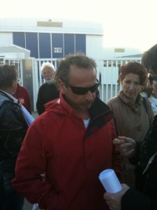 8-ellhnes-ergazomenoi-aplhrwtoi-k-parathmenoi-se-nauphgio-ths-gallias