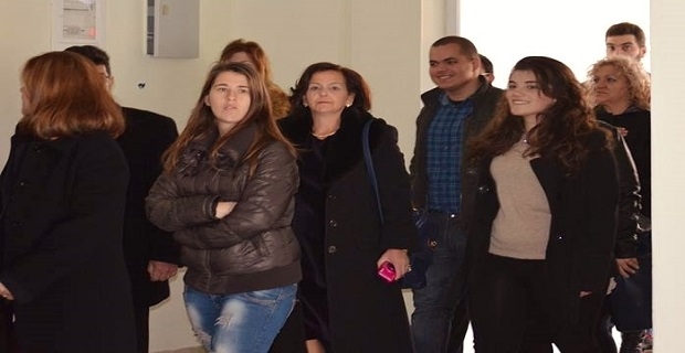 967927_1598870747008302_638874618_n