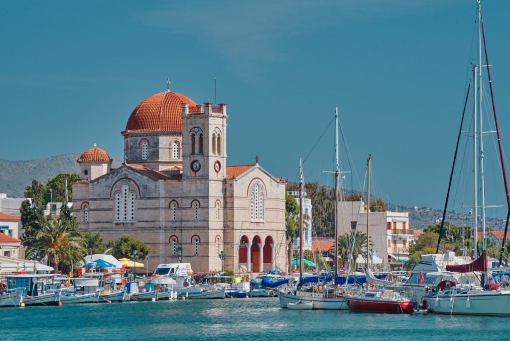 Επανήλθε το πρόβλημα του πρωινού ιπτάμενου για τους κατοίκους της Αίγινας που εργάζονται στον Πειραιά