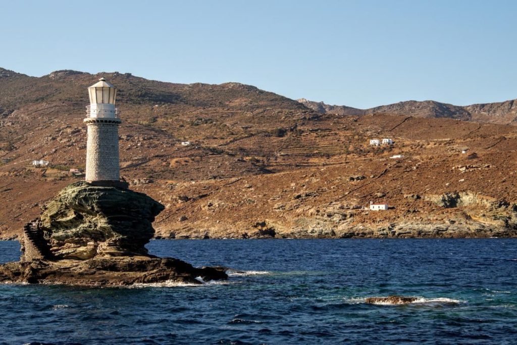 Φάρος Τουρλίτης, ο πανέμορφος φάρος της Άνδρου!