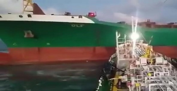 Πλοίο πήγε να το “σκάσει” μετά από σύγκρουση στη Σιγκαπούρη (video) Boxship_HitandRun