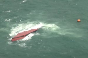 Capsized-tanker-Korea-YouTube-780x470-1