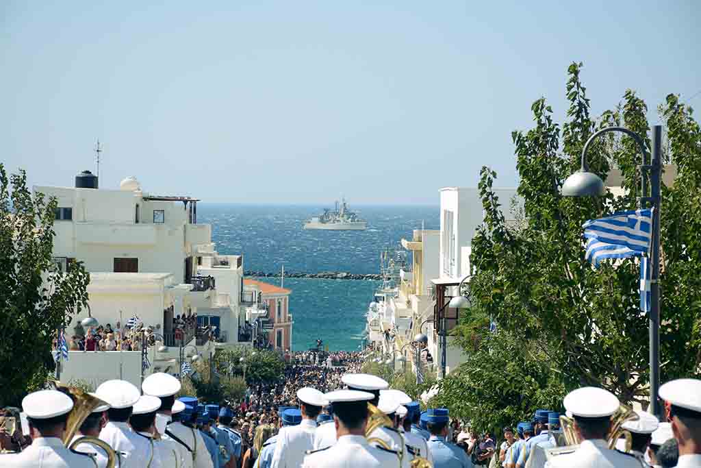 Επιμνημόσυνη δέηση για τους νεκρούς του καταδρομικού «Έλλη»[pics]