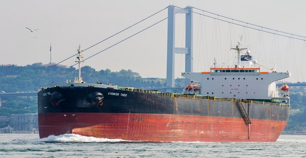 Ναυτικός ελληνικού πλοίου μεταφέρθηκε σε νοσοκομείο με ελικόπτερο (video)