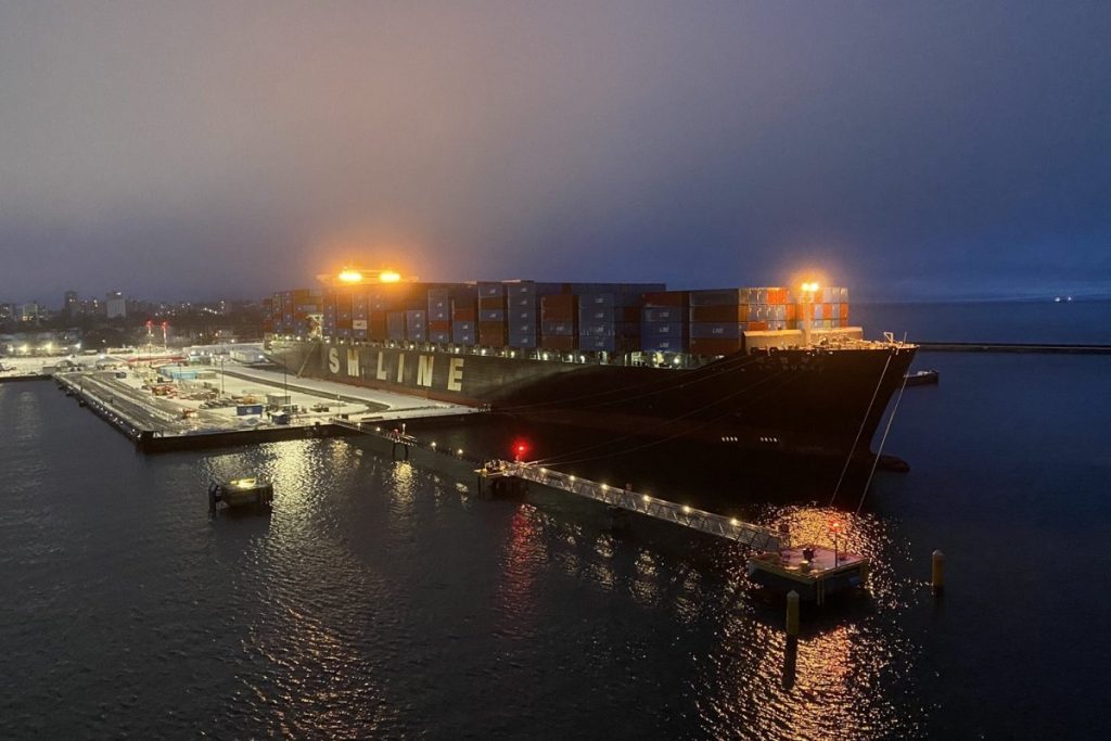 Πλοίο κοντέινερ της SM Line μπορεί να παραμείνει στον τερματικό σταθμό κρουαζιερόπλοιων στον Καναδά για εβδομάδες μετά την βλάβη στη μηχανή του