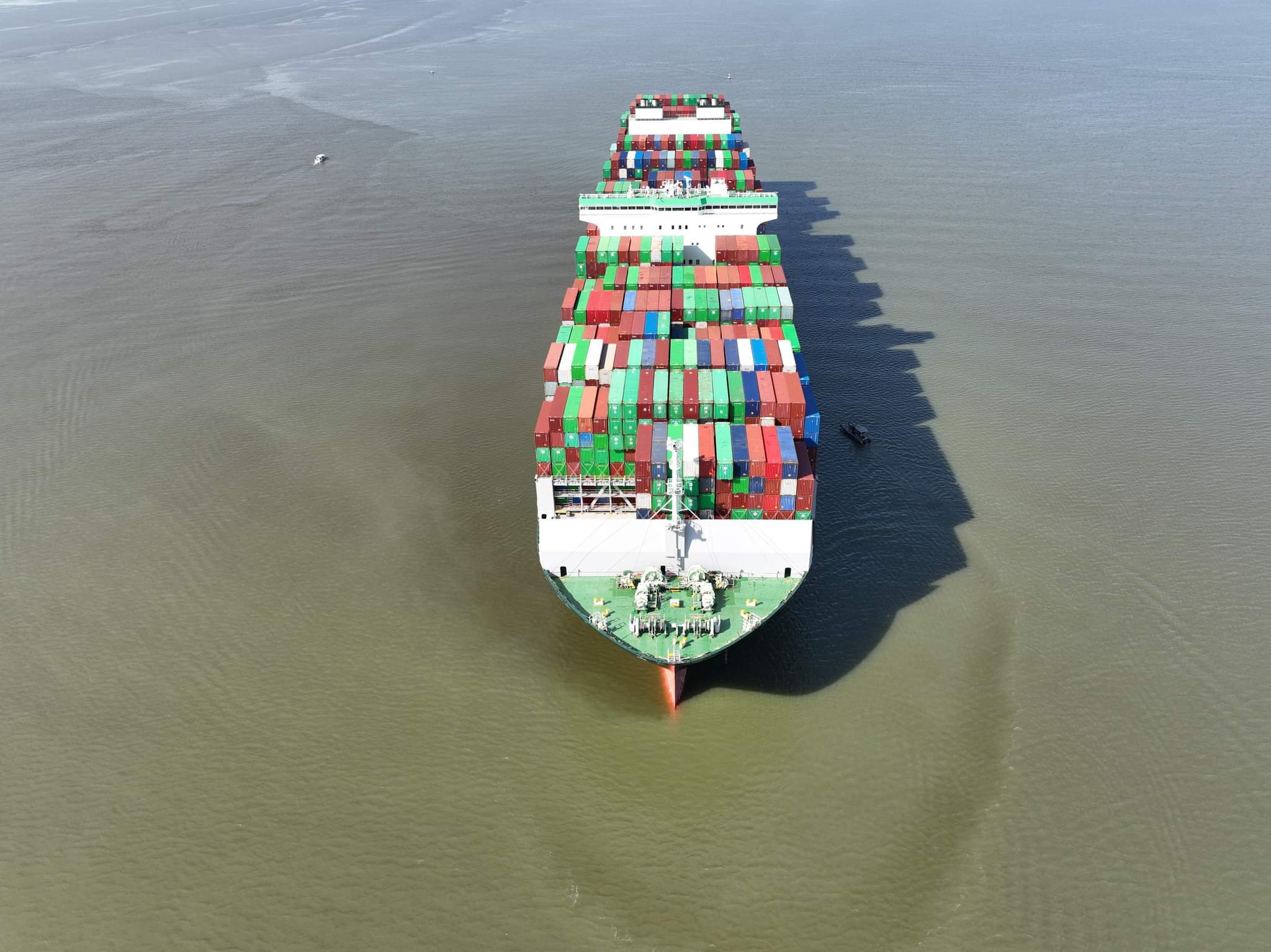 Μνήμες Ever Given ξυπνάει η νέα προσάραξη πλοίου της Evergreen: Τέταρτη μέρα προσαραγμένο στις ΗΠΑ το Ever Forward