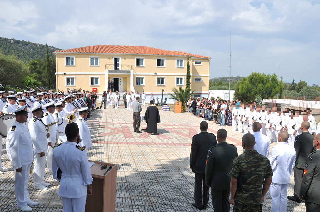 Τελετή απονομής πτυχίων των αποφοίτων του 185ου Σχολείου Υποβρύχιων Καταστροφών[φωτο]
