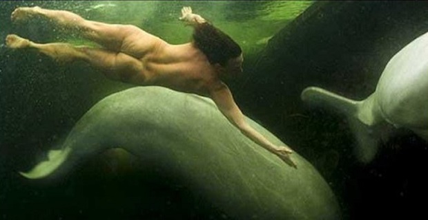 Natalia_Avseenko_nude_whale_scientist