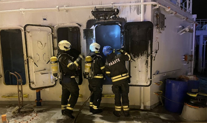 Η δήλωση της πλοιοκτήτριας εταιρείας για την πυρκαγιά του φορτηγού πλοίου στην Εσθονία