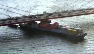 X.com-Rotterdam-bridge