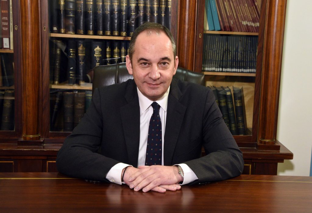 Γ. Πλακιωτάκης: Το Λιμενικό προστατεύει τα δικαιώματα των Ελλήνων