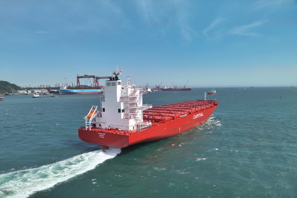 H Capital-Executive Ship Management Corp. παρέλαβε τα νεότευκτα containerships «Adonis», «Anaxagoras», «Acheloos» και «Acastos»