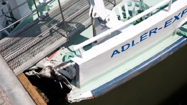 adler__express_sigkrousi_