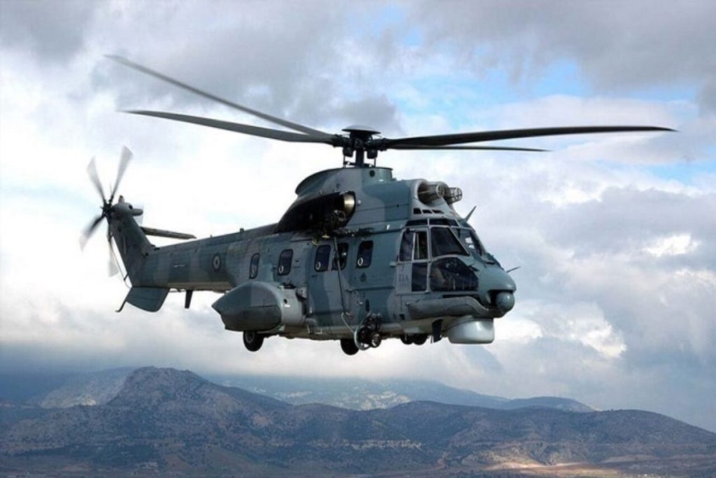 Αποβίβαση και αεροδιακομιδή 3 τραυματιών ναυτικών από δεξαμενόπλοιο στον Πειραιά