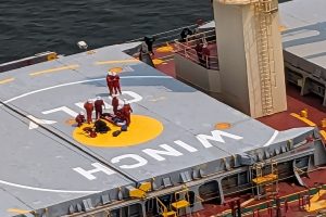 aerodiakomidi_nautikou_