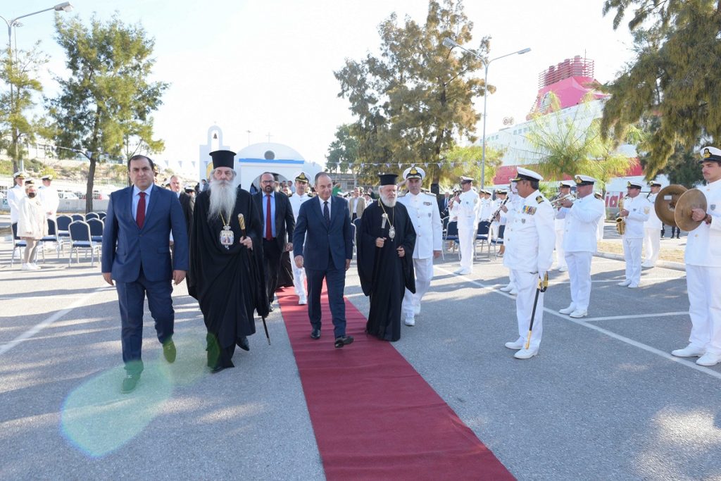 Τελετή εγκαινίων του Ιερού Ναού του Αγίου Νικολάου στον προαύλιο χώρο του ΥΝΑΝΠ (photo)