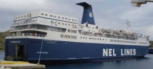 Αποδρομολογεί πλοία και απολύει ναυτεργάτες η ΝΕΛ