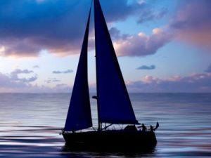 akubernhto-istioforo-sti-naxo