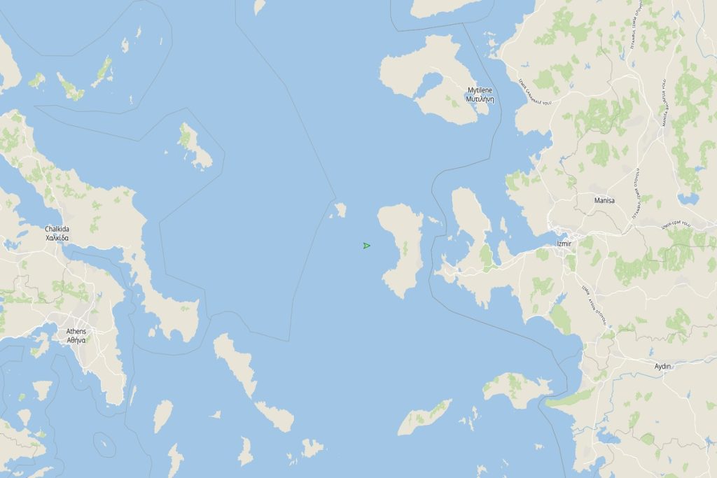Φορτηγό πλοίο ακυβέρνητο δυτικά της Χίου