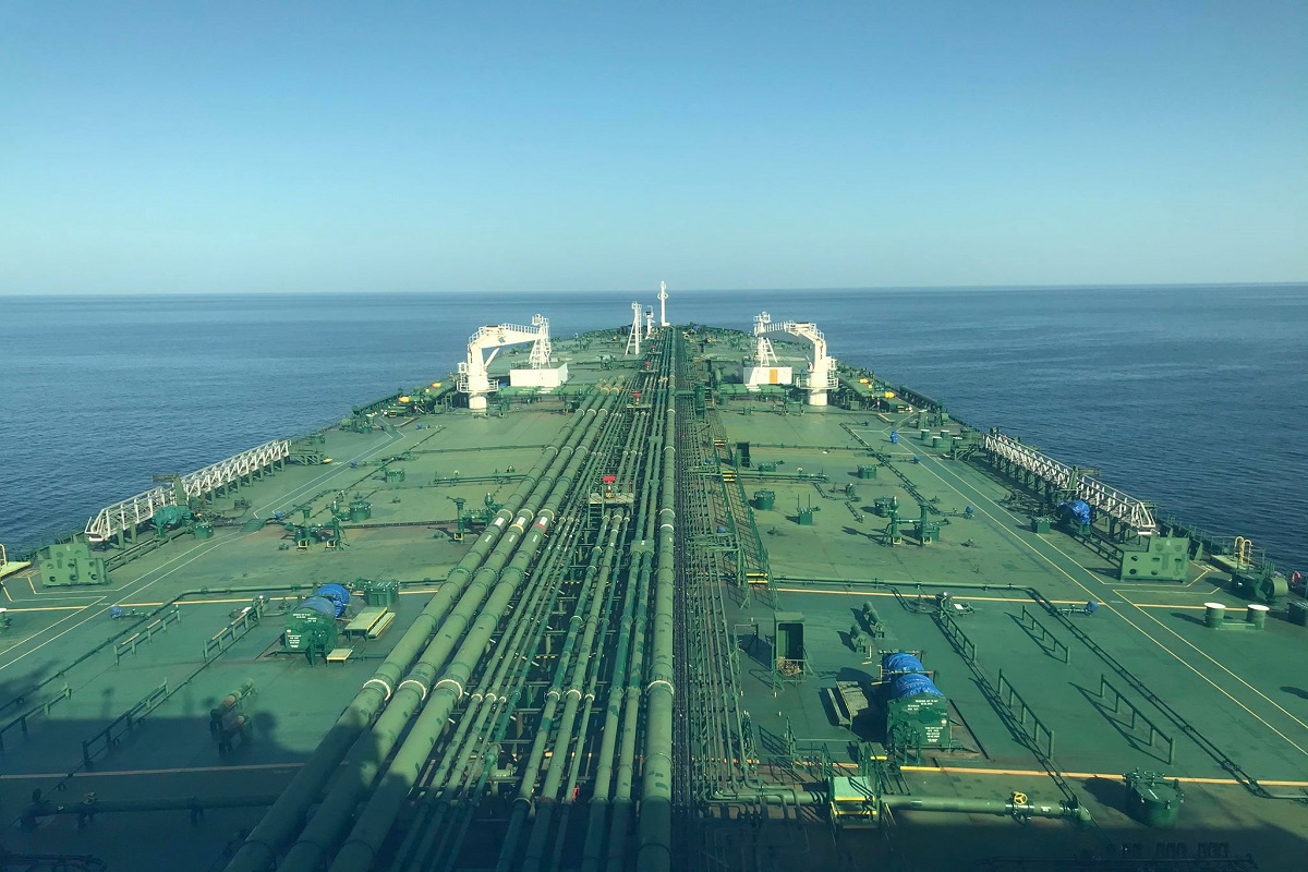 Οι Έλληνες εφοπλιστές προτιμούν τη σημαία Λιβερίας! Μόλις το 16% των πλοίων τους έχει ελληνική σημαία