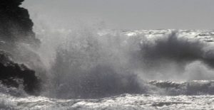 anatropi_skafous_logw_dusmenwn_kairikwn_sunthikwn_nautilia_