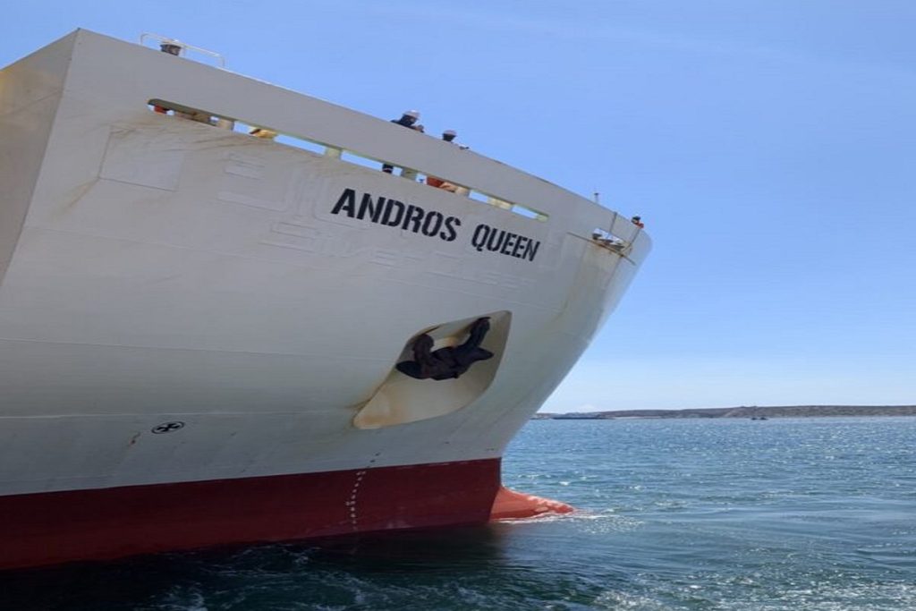 Έφτασε στον Πειραιά το νέο πλοίο της Golden Star Ferries (video & photos)