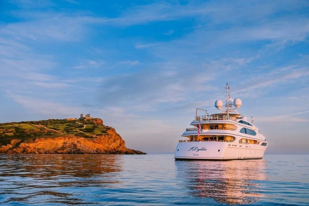 Δημήτρης Αγγελάκος: Η Angel Yachts παρήγγειλε 3 super yachts αξίας περί τα €240 εκατ. (photos)
