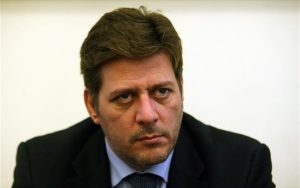 apekleise-to-endexomeno-meiwshs-stis-times-twn-aktoploikwn-eisithriwn