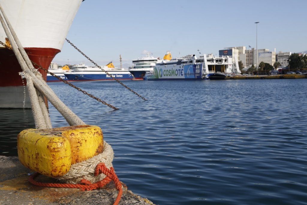 ΠΕΝΕΝ: Απεργία Ναυτεργατών - Δεμένα τα καράβια στα λιμάνια