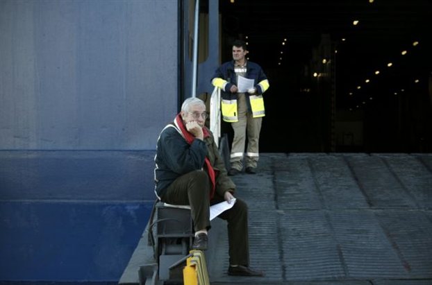 Το 70% των ναυτεργατών στα ακτοπλοϊκά πλοία είναι ''απλήρωτοι''